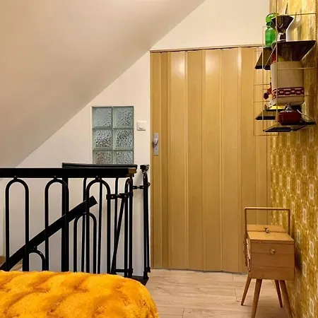 Vintage Avec Vue Sur Le Château * Pierrefonds